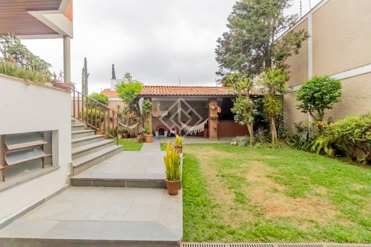 Casa à venda em São Paulo, City América, com 3 quartos, 383m² - CESARINACIO - Imóveis de Nicho
